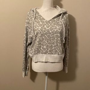 Grey cheetah print cropped hoodie
